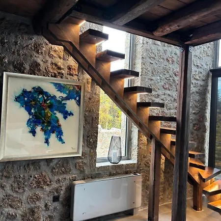 Heartbeat 3 Villa Kato Sinikia Trikalon