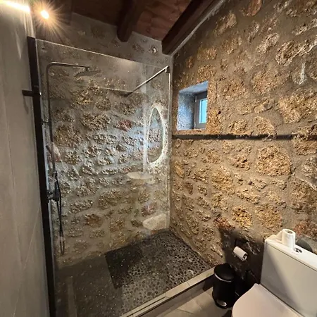 Heartbeat 3 Villa Kato Sinikia Trikalon