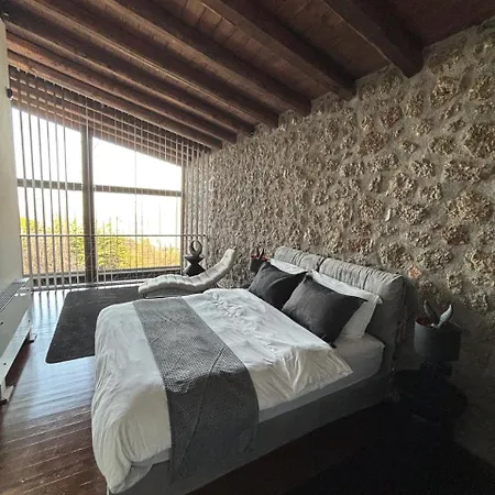 Vila Heartbeat 3